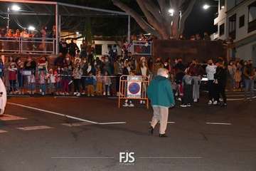 Papá Noel visita de sorpresa Lomo Magullo (Telde)/Francisco Javier Santana.